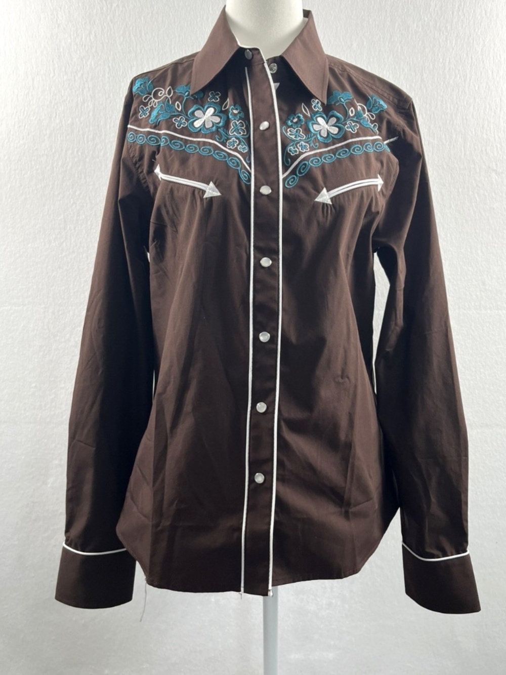 Salvaje Oeste Western Shirt Women's M Brown Turquoise Pearl Snap Embroidered NWT